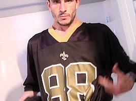 Straight Shank Is Glad To Flaunt His Body To Us