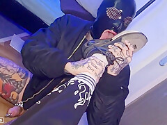 Skinhead suck cock and licking sneaker